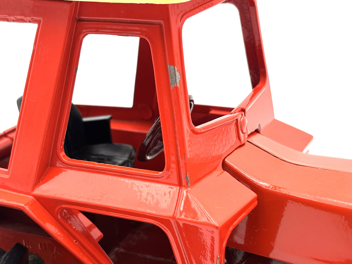 1/16 Allis-Chalmers 7060 Maroon Belly