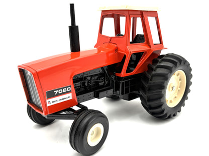 1/16 Allis-Chalmers 7060 Black Belly