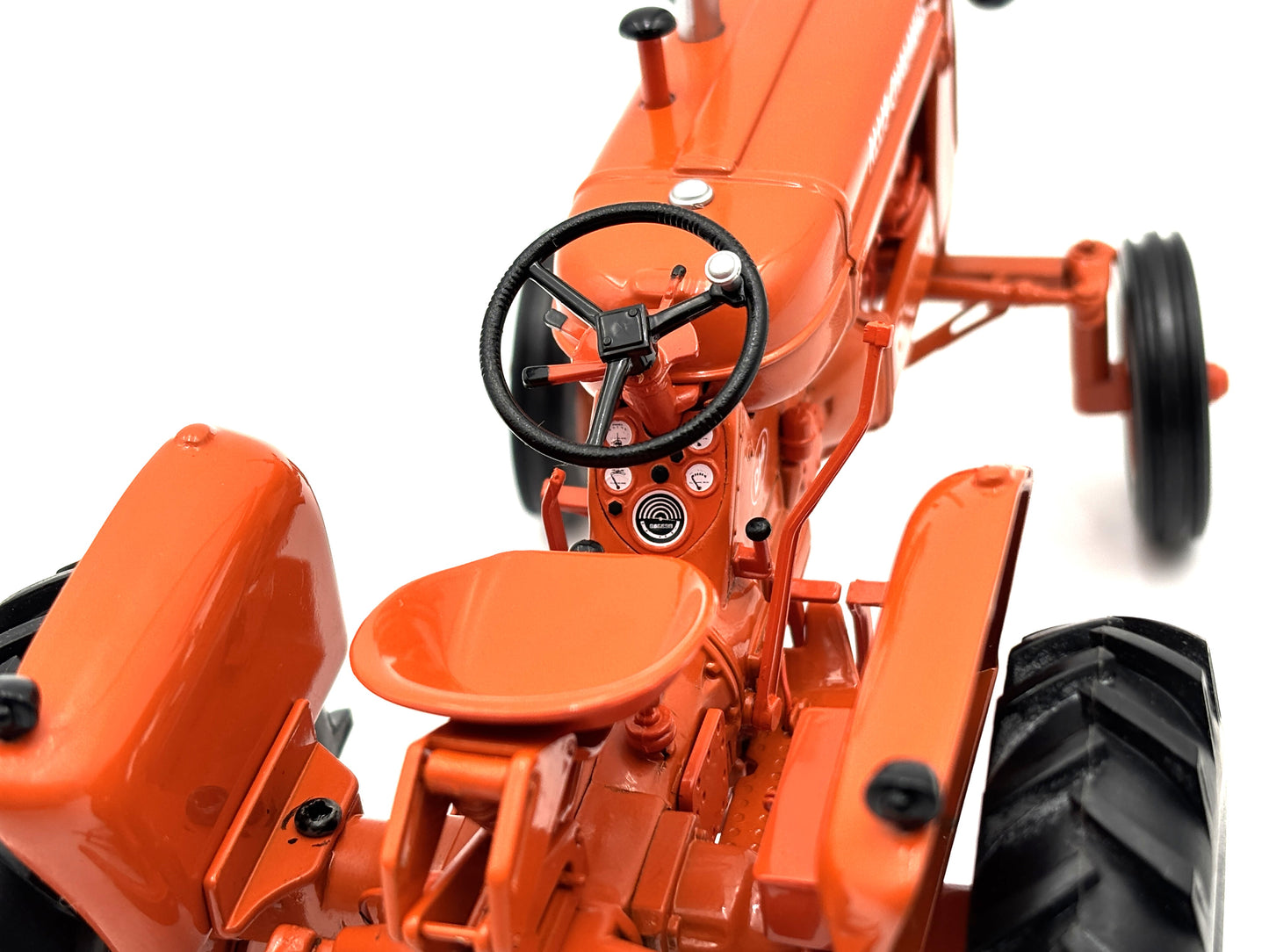 1/16 Allis-Chalmers D-14 Gas