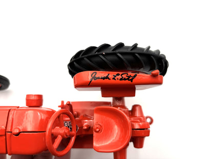 1/16 Allis-Chalmers D-17 Heritage