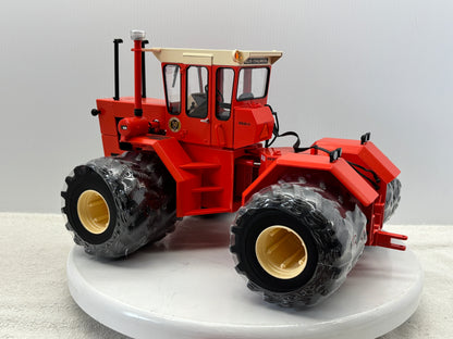 1/16 Allis-Chalmers 440 Prestige