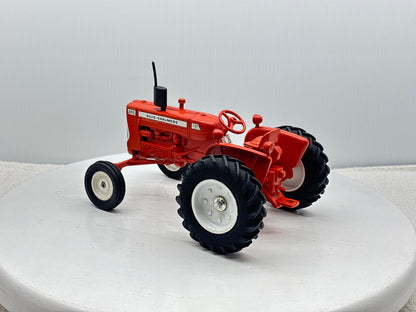1/16 Allis-Chalmers D-15 Collector Edition