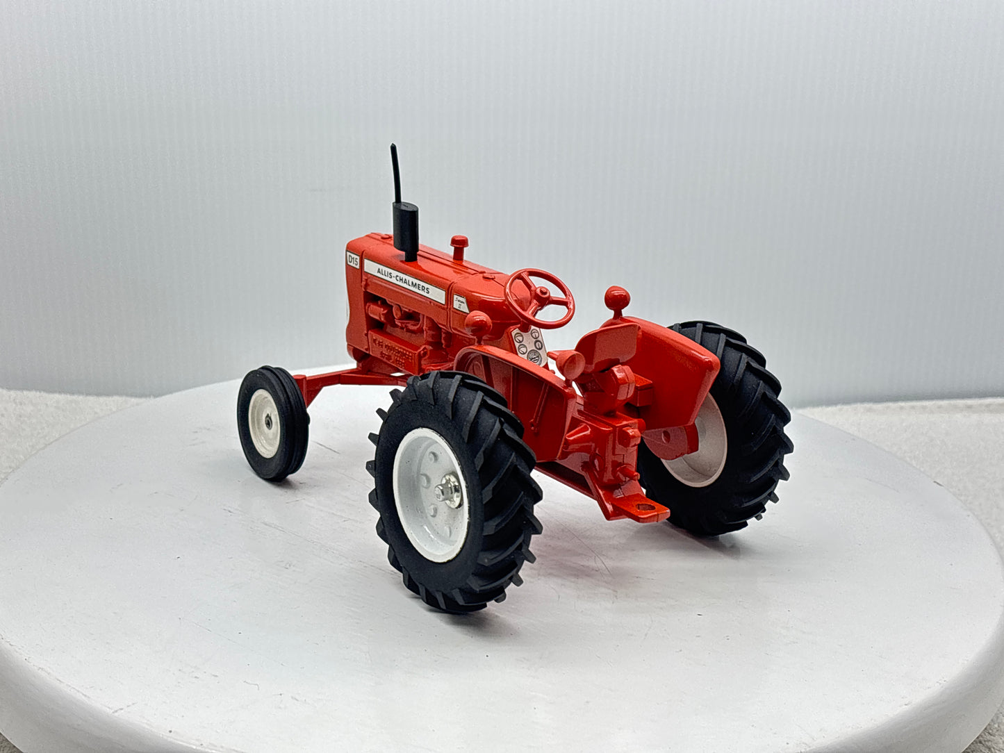 1/16 Allis-Chalmers D-15 Collector Edition