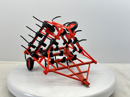 1/16 Allis-Chalmers Tillage Plow