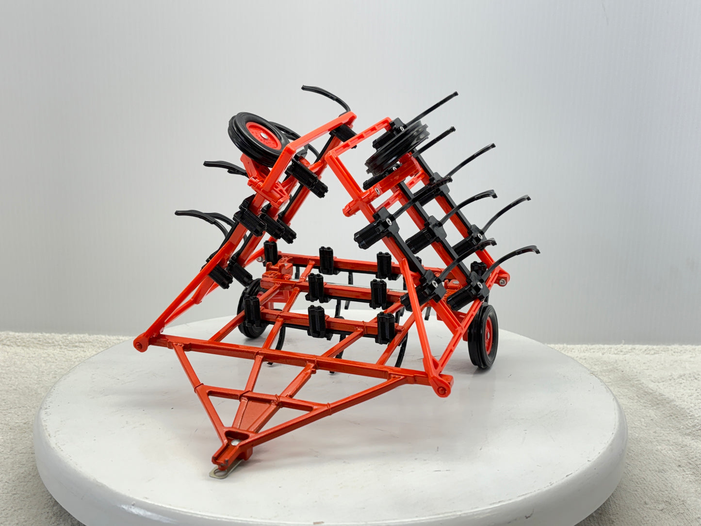 1/16 Allis-Chalmers Tillage Plow