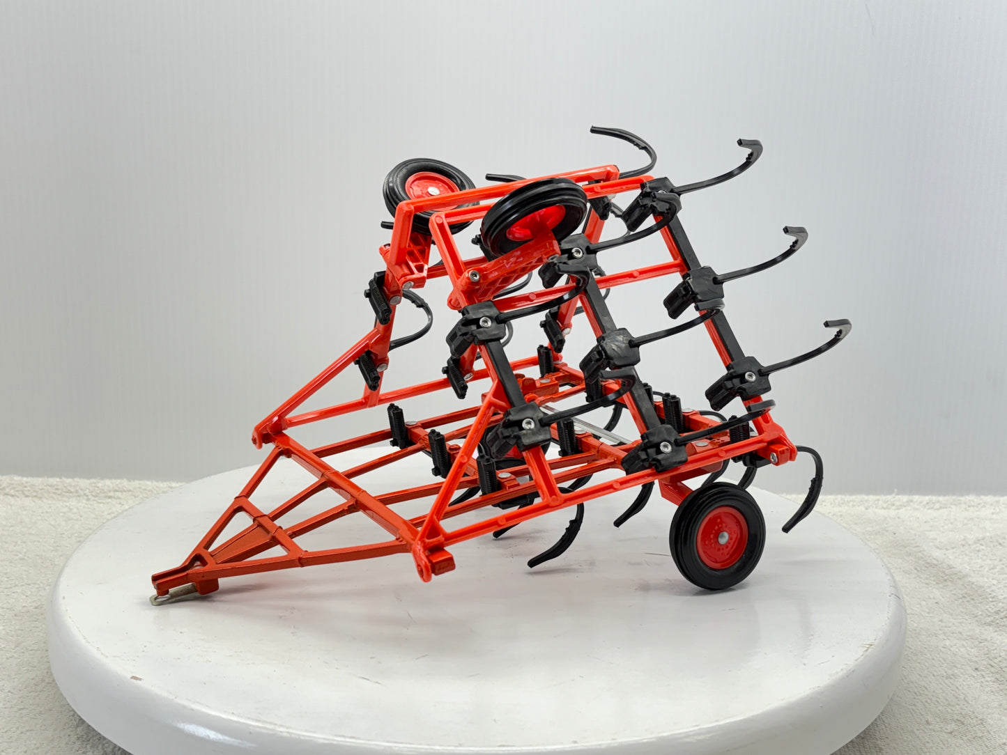1/16 Allis-Chalmers Tillage Plow