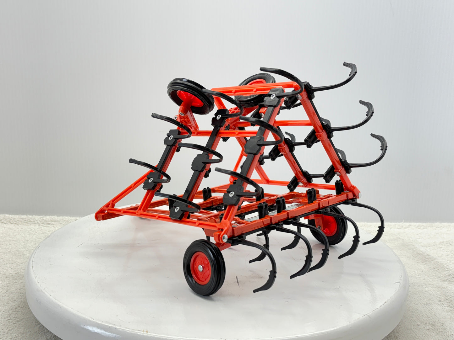 1/16 Allis-Chalmers Tillage Plow