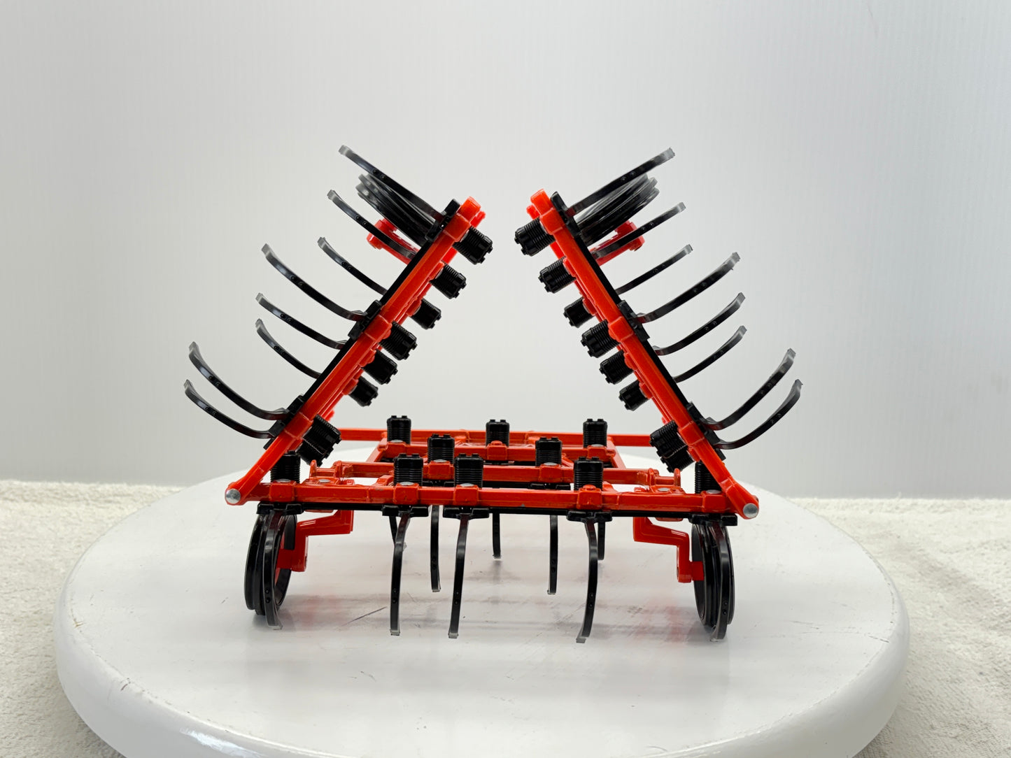 1/16 Allis-Chalmers Tillage Plow
