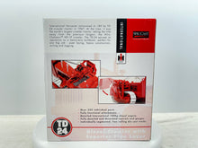 1/25 International TD-24 Pipe Layer