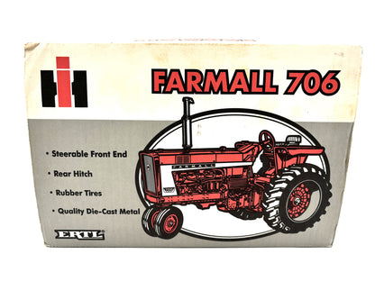 1/16 Farmall 706