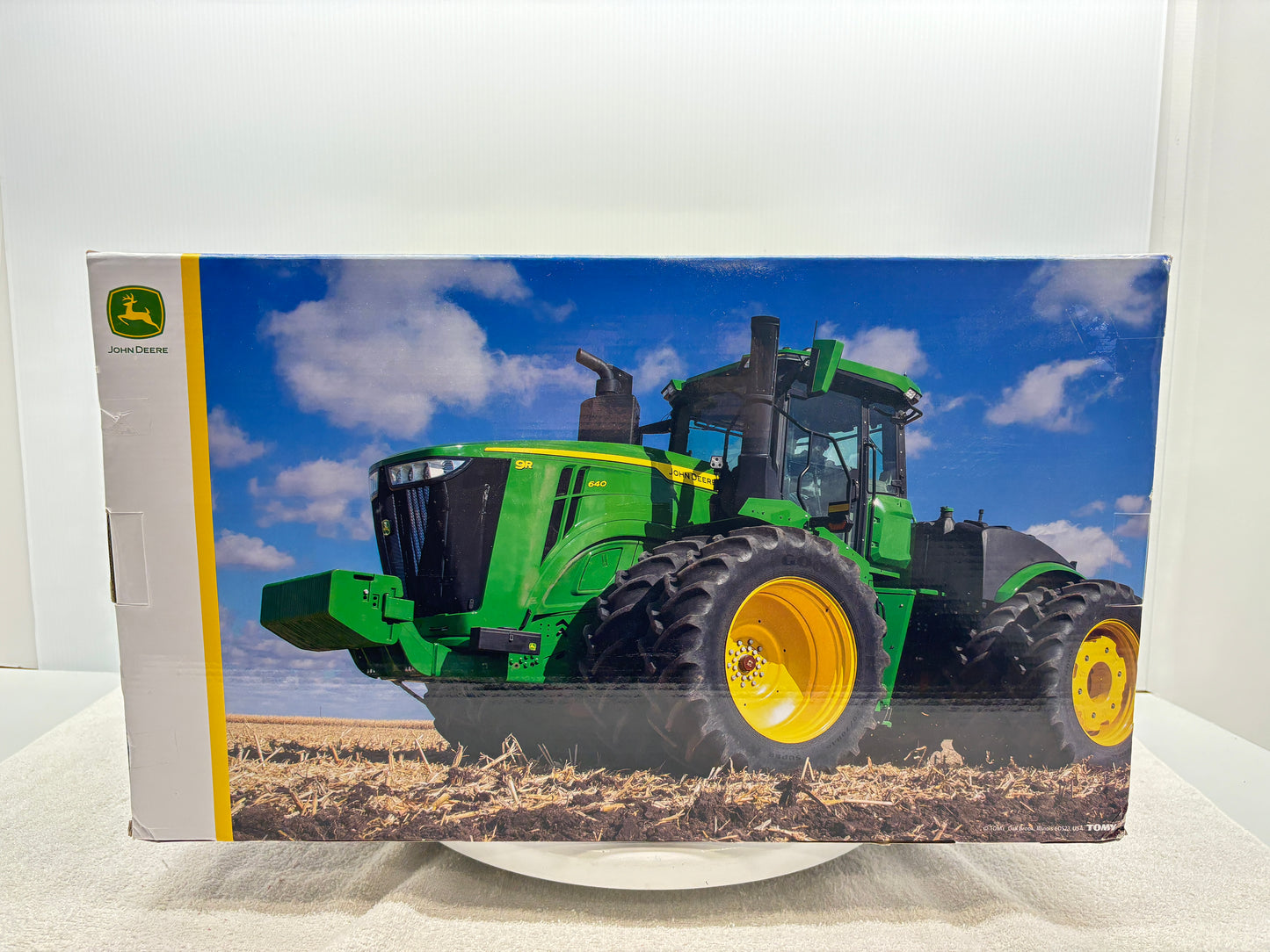 1/16 John Deere 9R 640 Prestige