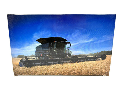 1/32 Massey Ferguson Ideal 9T Combine