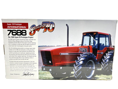 1/16 International 7688 Black