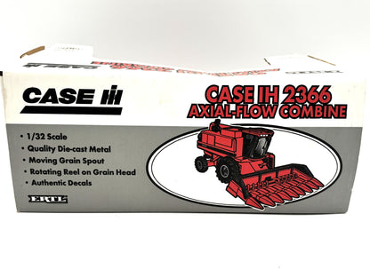 1/32 Case IH 2366