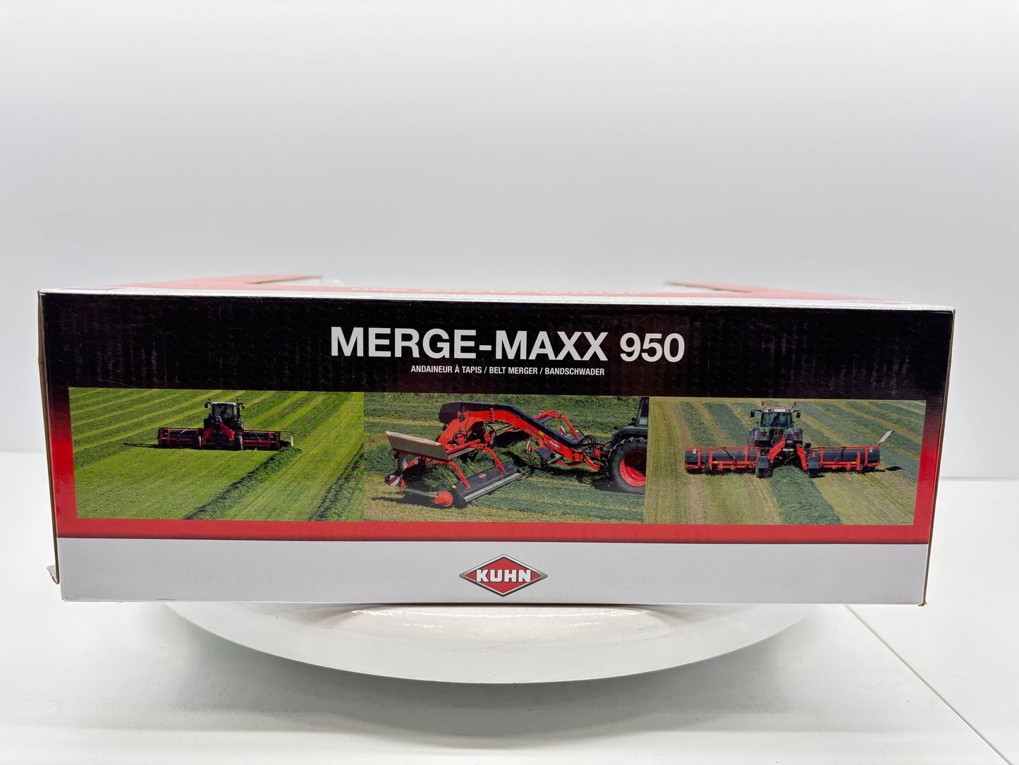 1/32 Kuhn Merge-Maxx 950