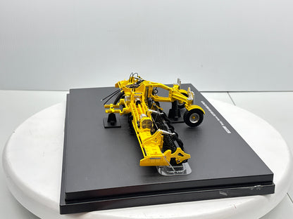 1/32 Bednar Kator KN 8000 Q