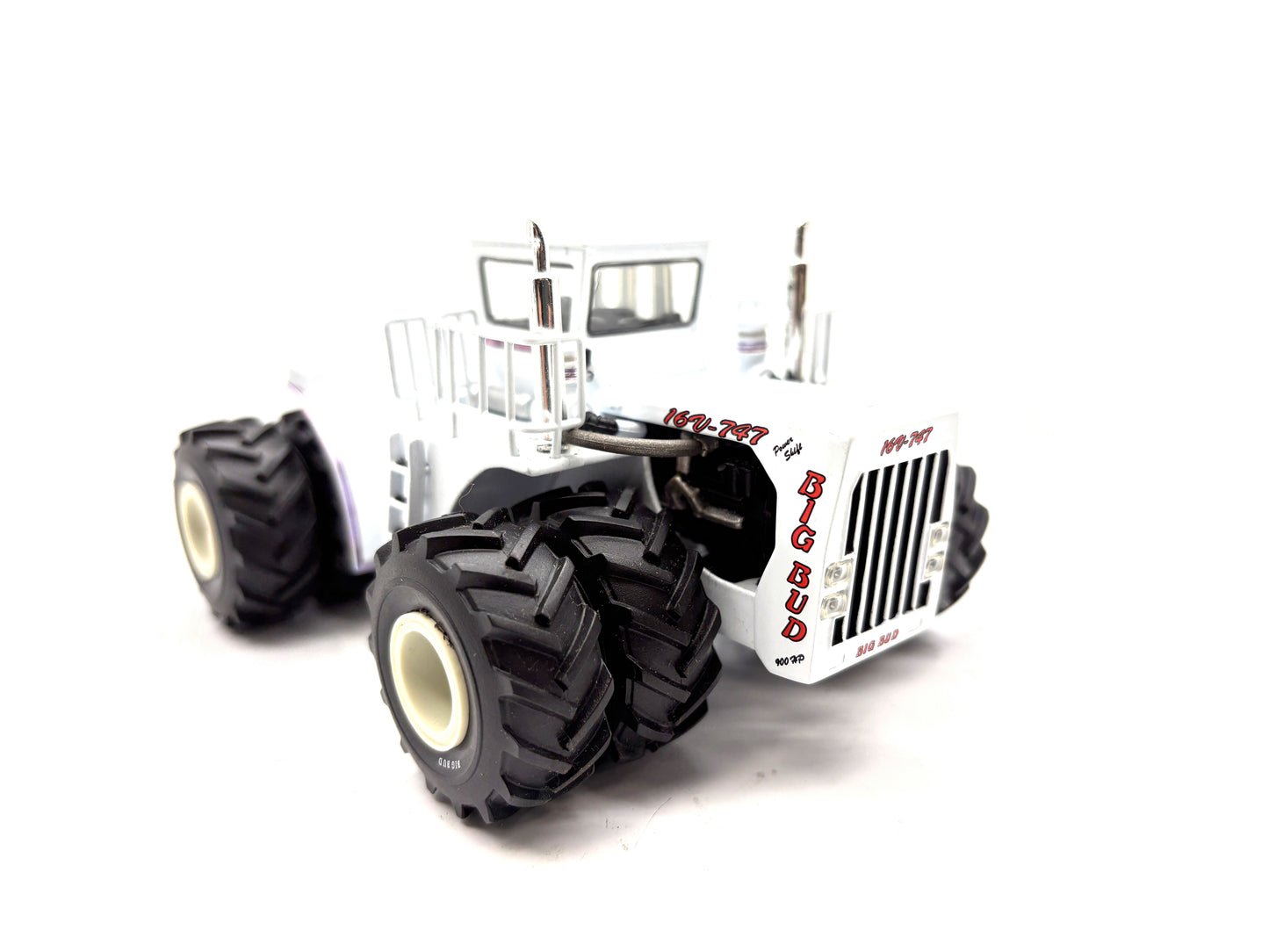 1/64 Big Bud 16V-747 900HP