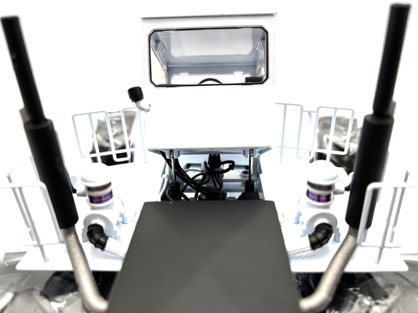 1/32 Big Bud 16V-747 Factory Edition