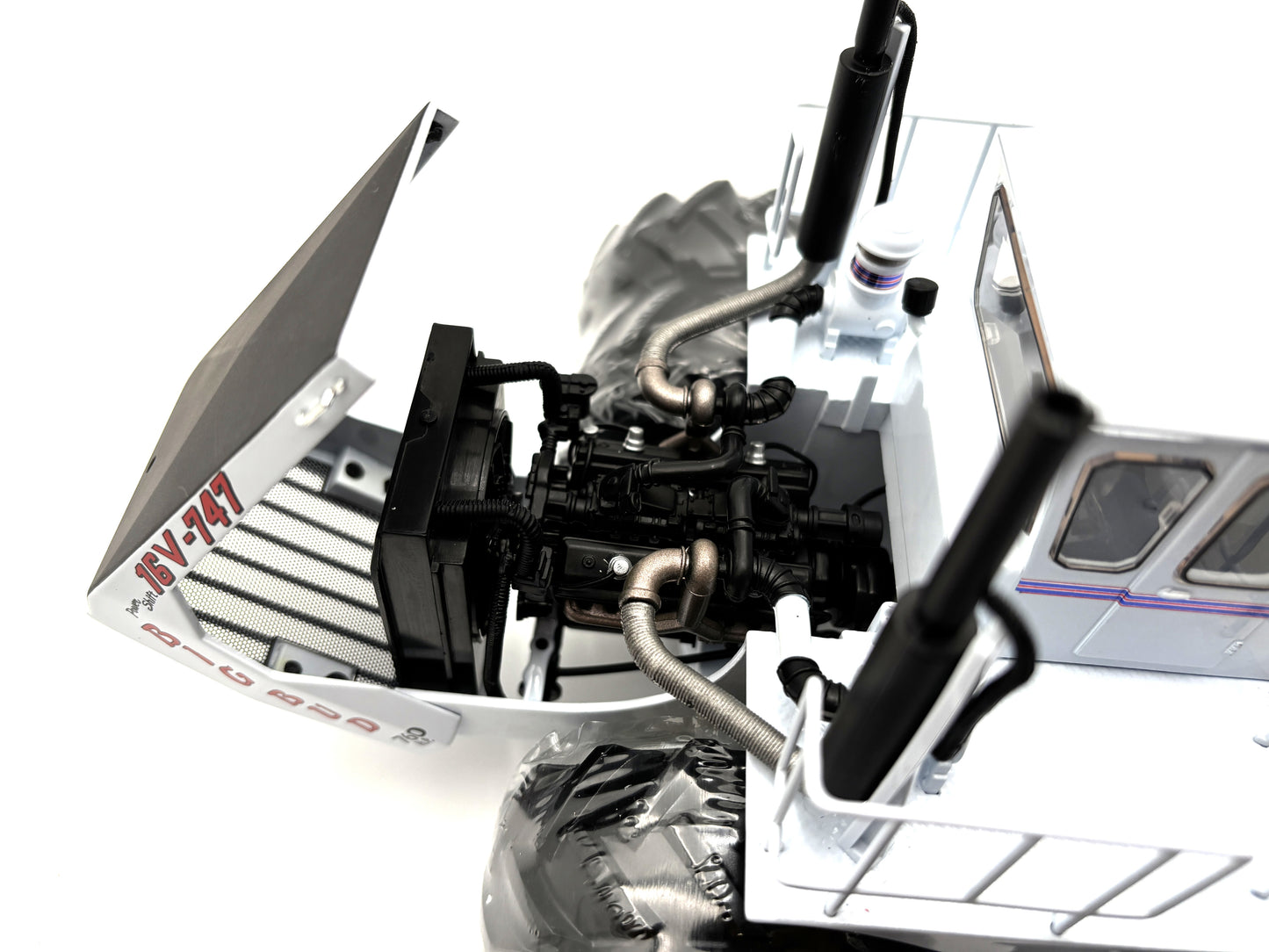 1/32 Big Bud 16V-747 Factory Edition