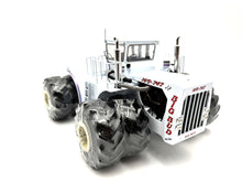 1/32 Big Bud 16V-747 Field Edition