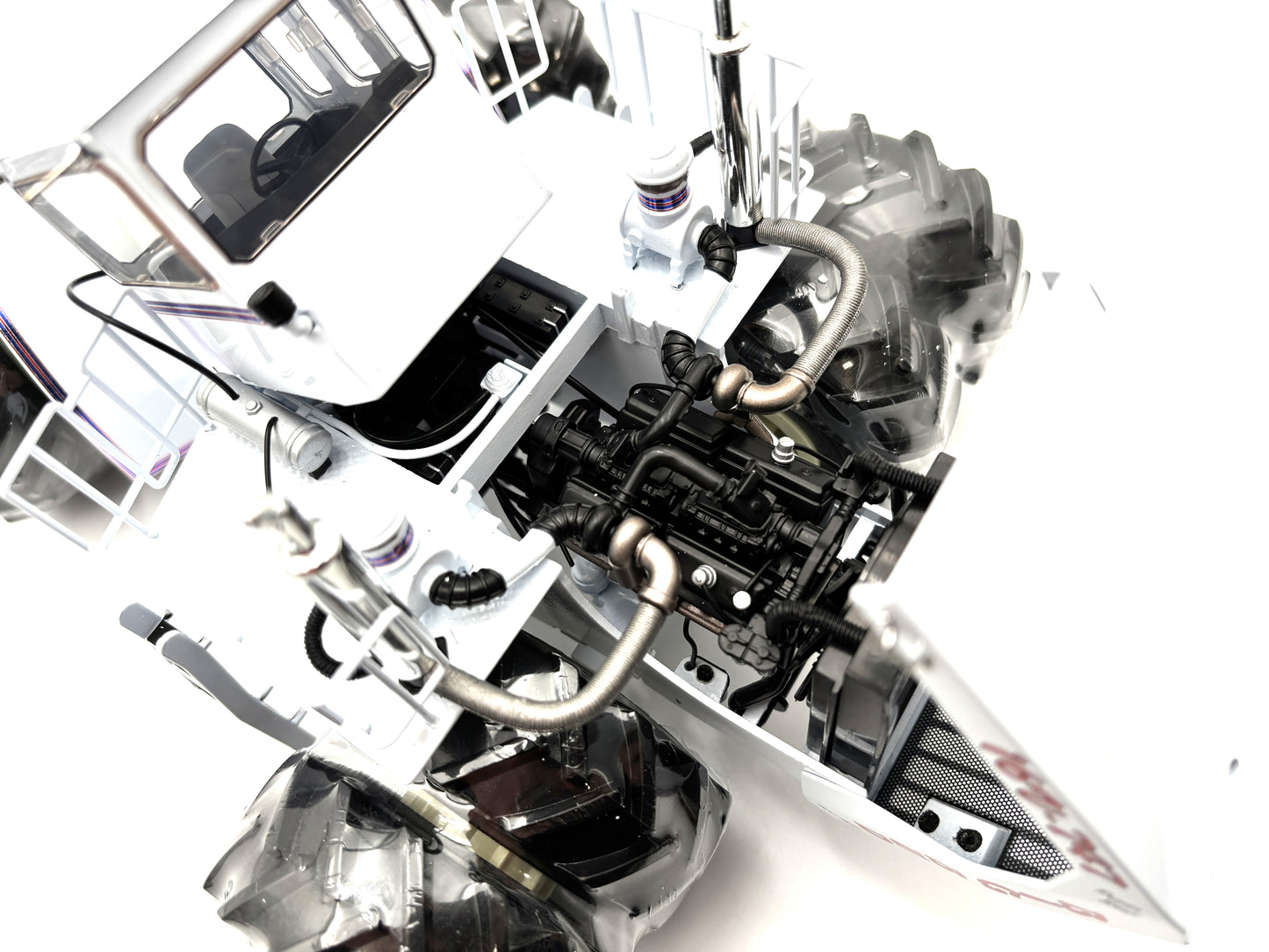 1/32 Big Bud 16V-747 Field Edition