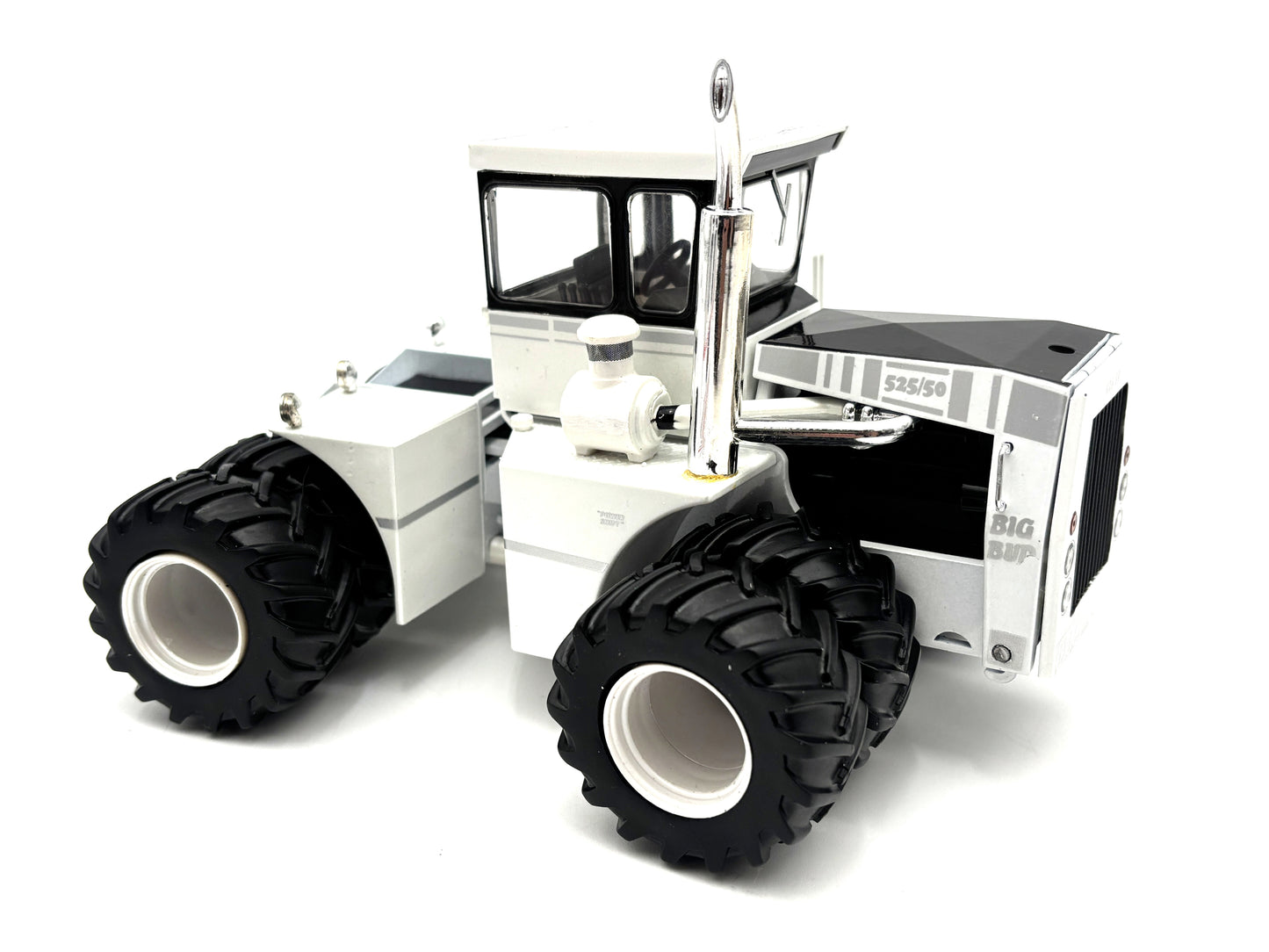 1/32 Big Bud 525-50 Signed "Ice Chaser"