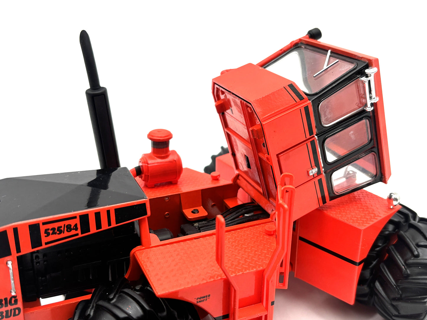 1/32 Big Bud 525-84 Industrial Prairie Monster