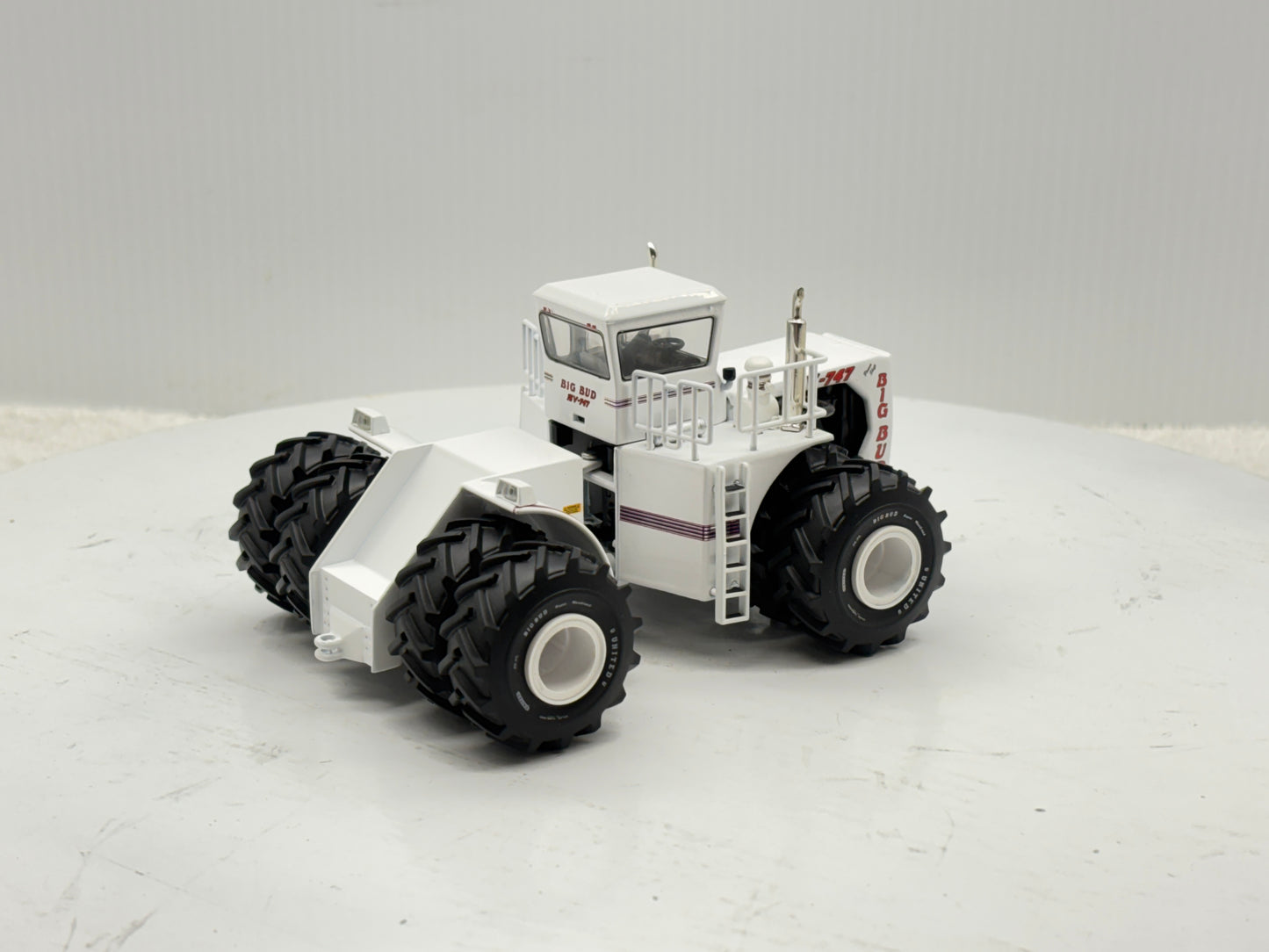 1/64 Big Bud 16V-747 1100HP