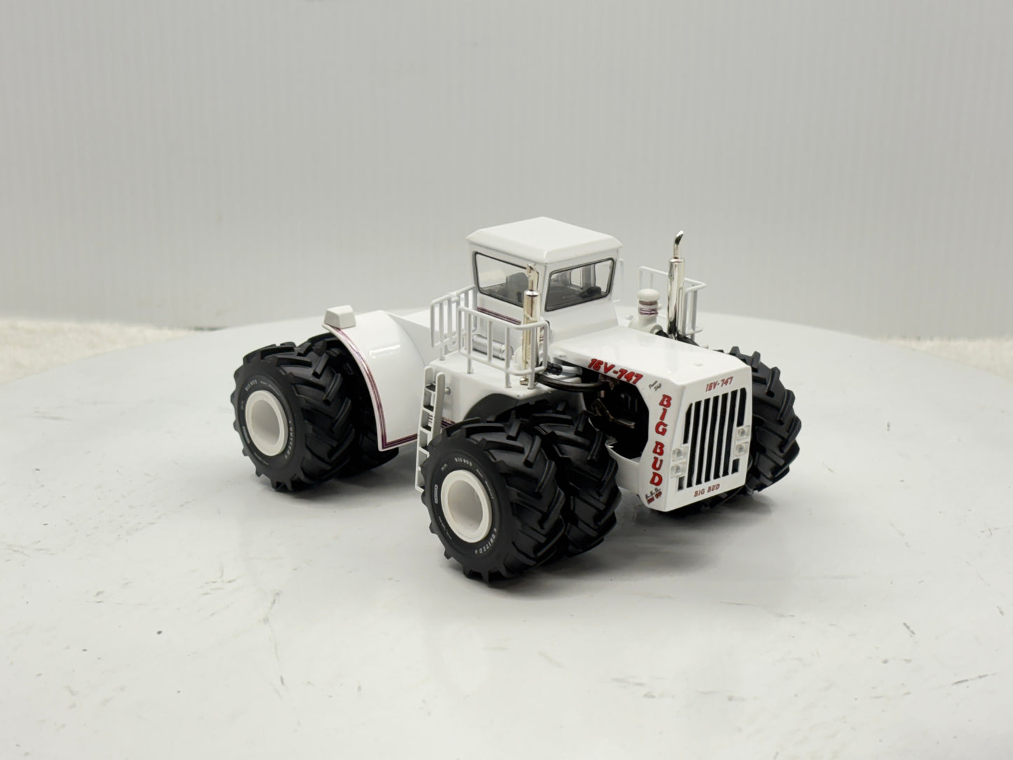 1/64 Big Bud 16V-747 1100HP