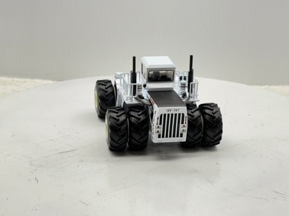 1/64 Big Bud 16V-747 760HP