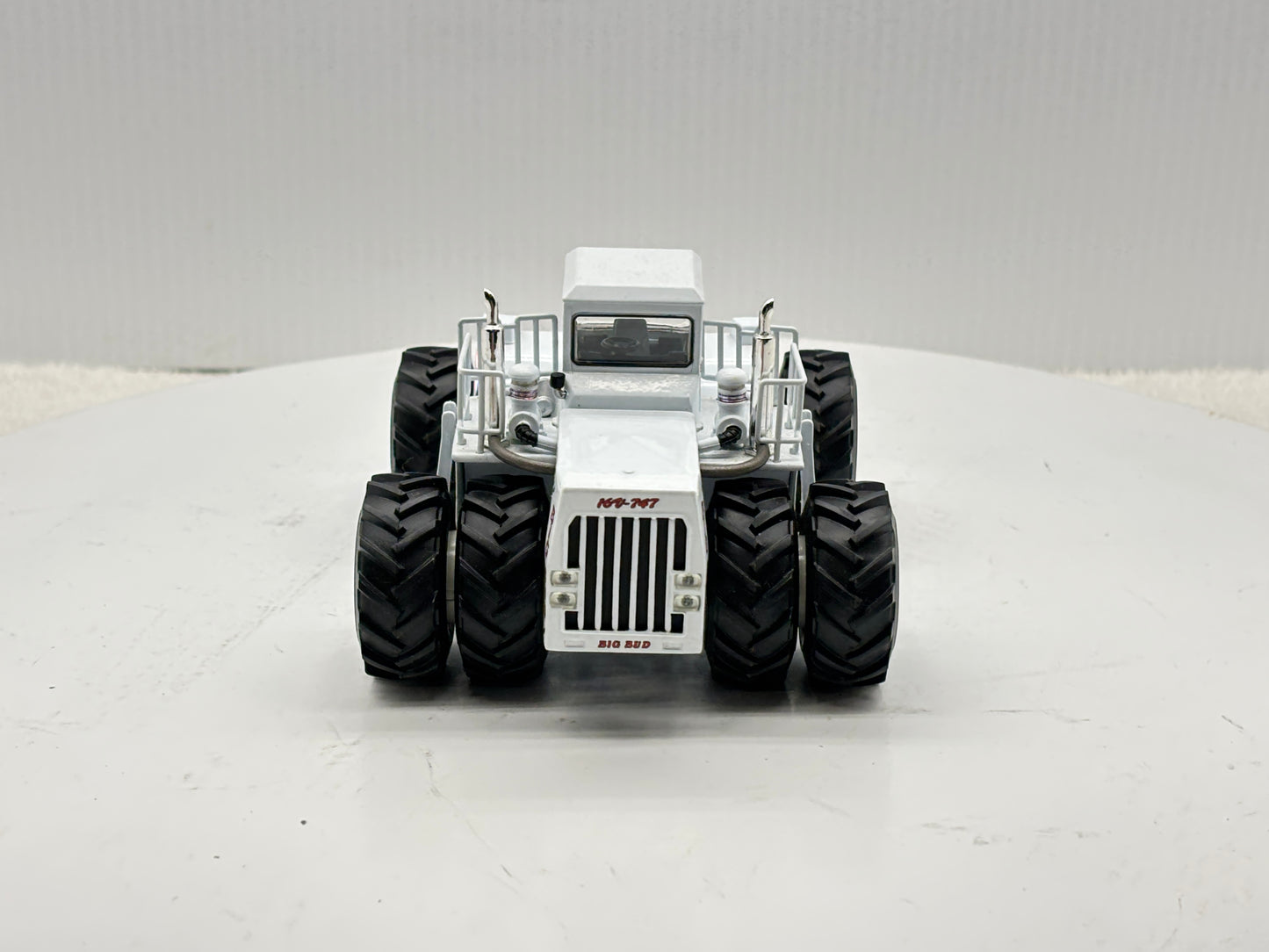 1/64 Big Bud 16V-747 900HP