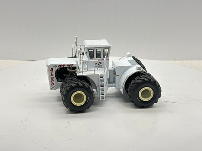 1/64 Big Bud 16V-747 900HP