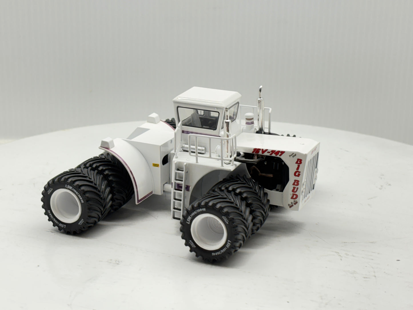 1/64 Big Bud 16V-747 Titan LSW Signed