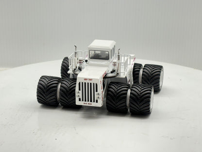 1/64 Big Bud 16V-747 Titan LSW Signed