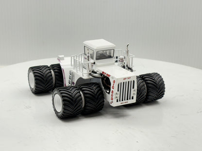 1/64 Big Bud 16V-747 Titan LSW Signed