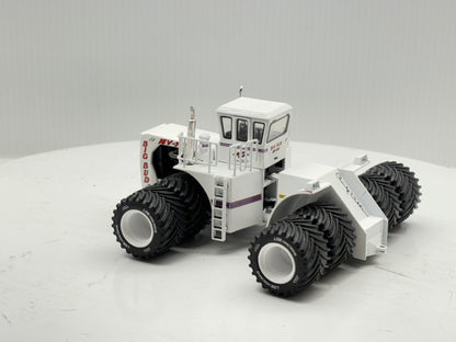 1/64 Big Bud 16V-747 Titan LSW Signed