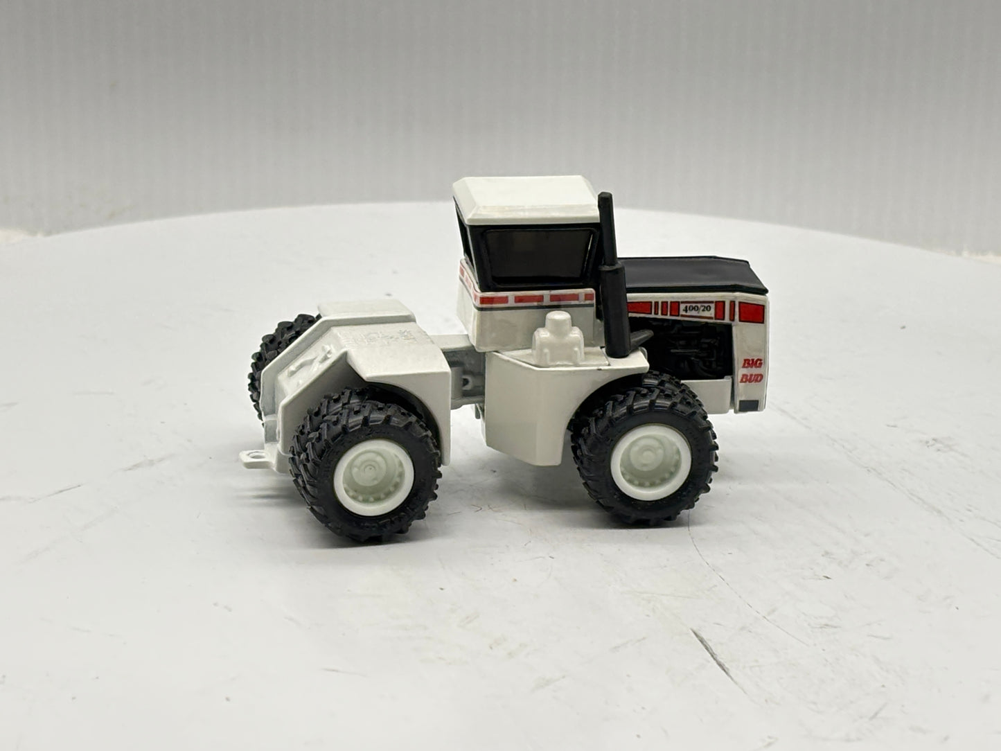 1/64 Big Bud 400-20 Home Hardware