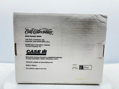 1/16 International Farmall 806 WMSTR