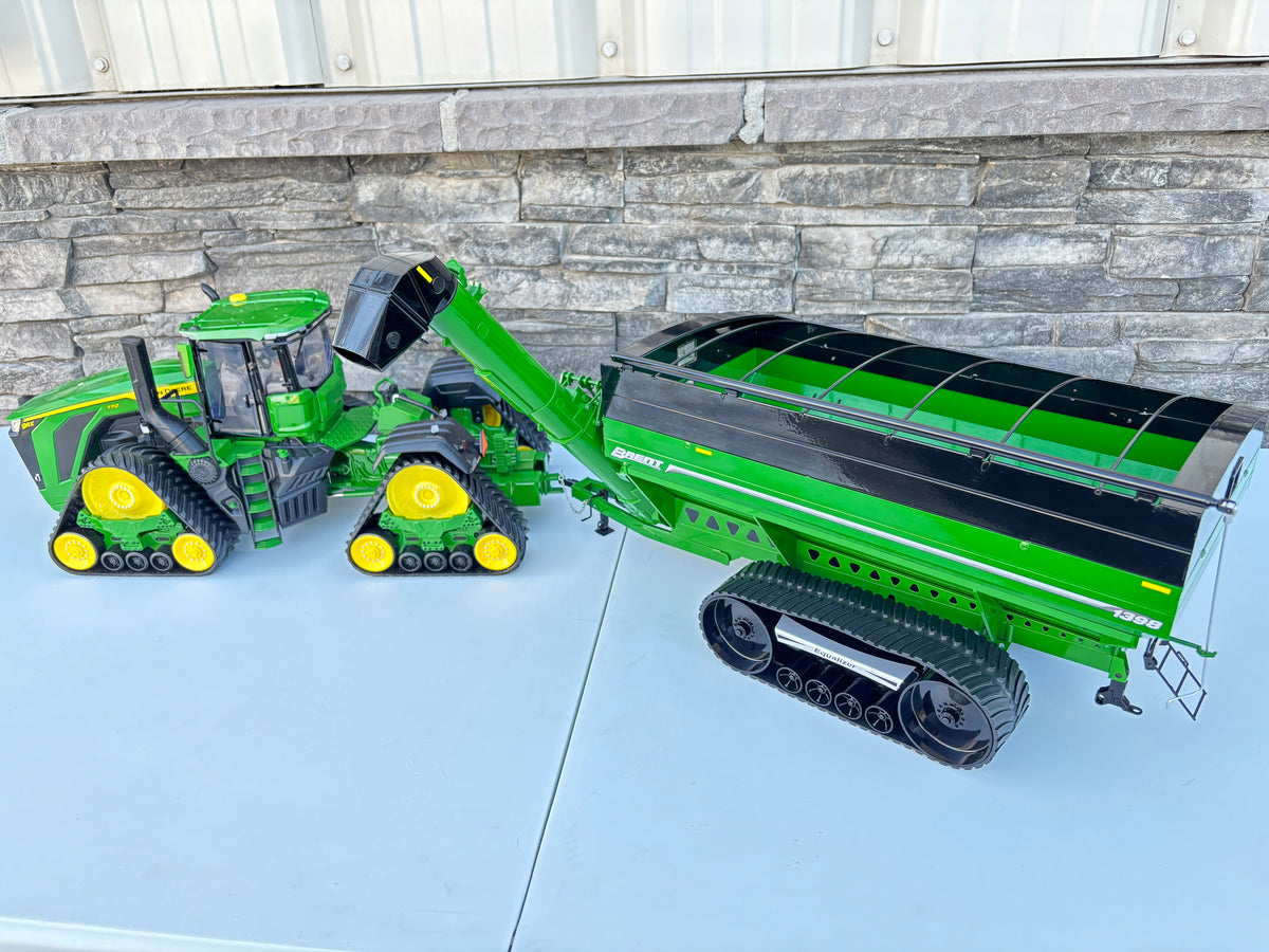 1/16 Brent 1398 Grain Cart High Detail (Green)