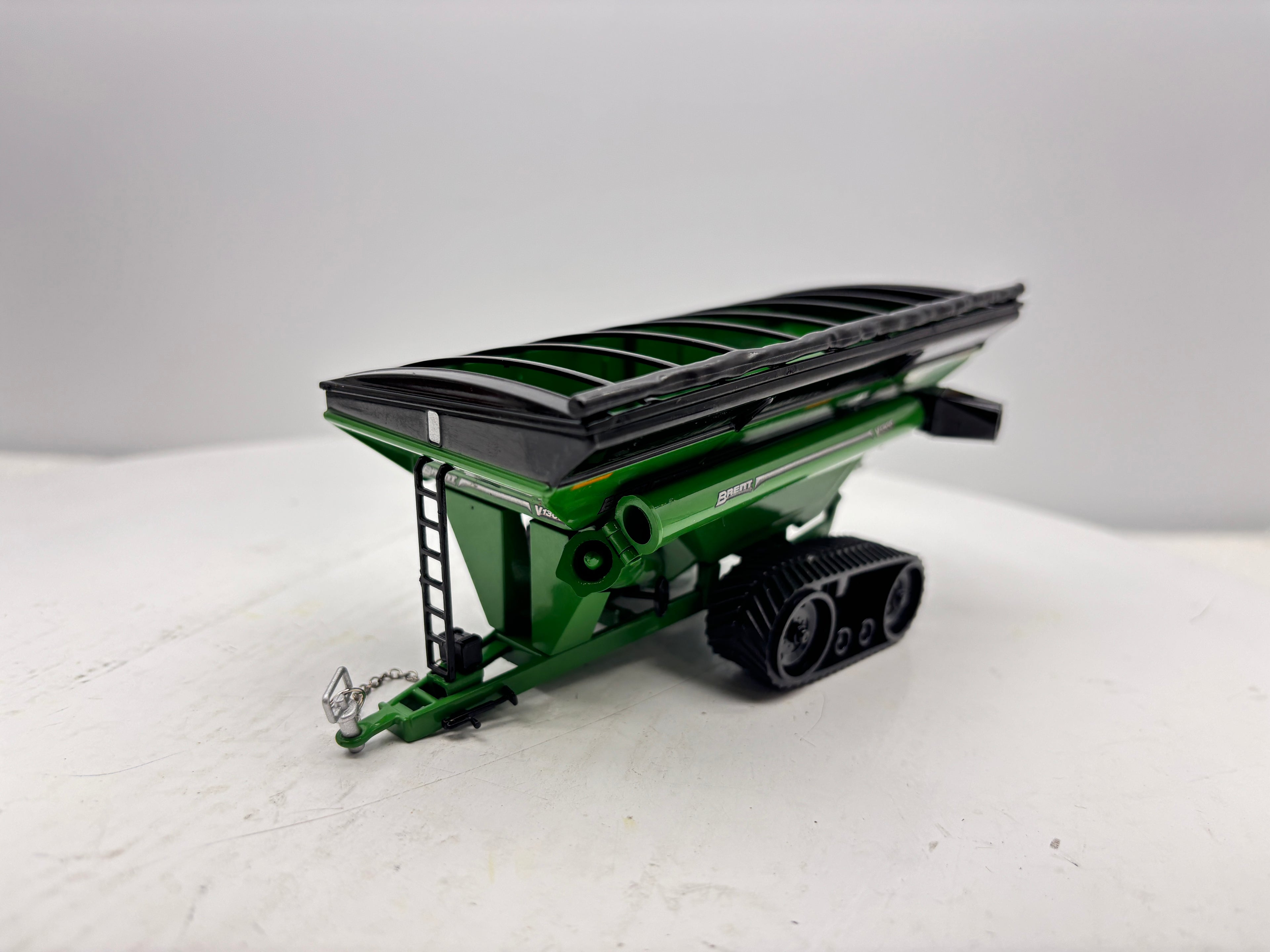 1/64 Brent V1300 Tracks Green