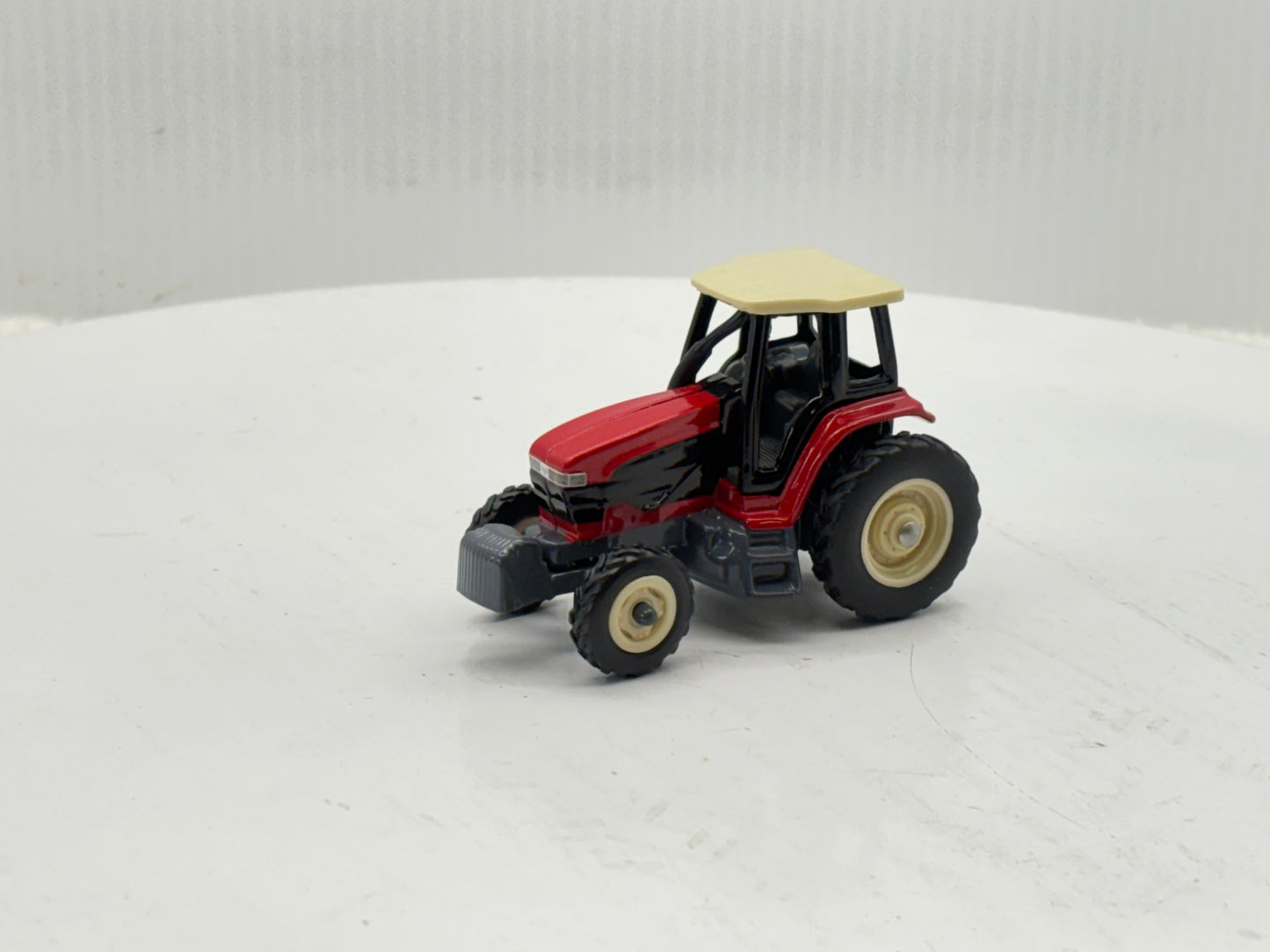 1/64 Buhler Versatile Genesis