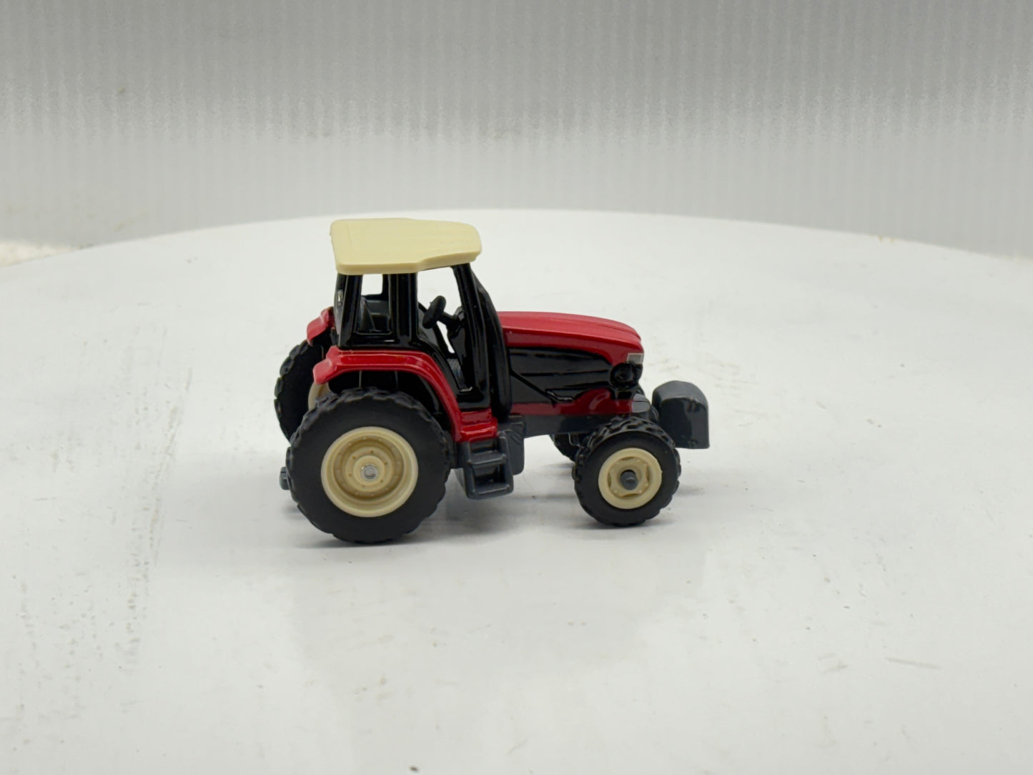 1/64 Buhler Versatile Genesis