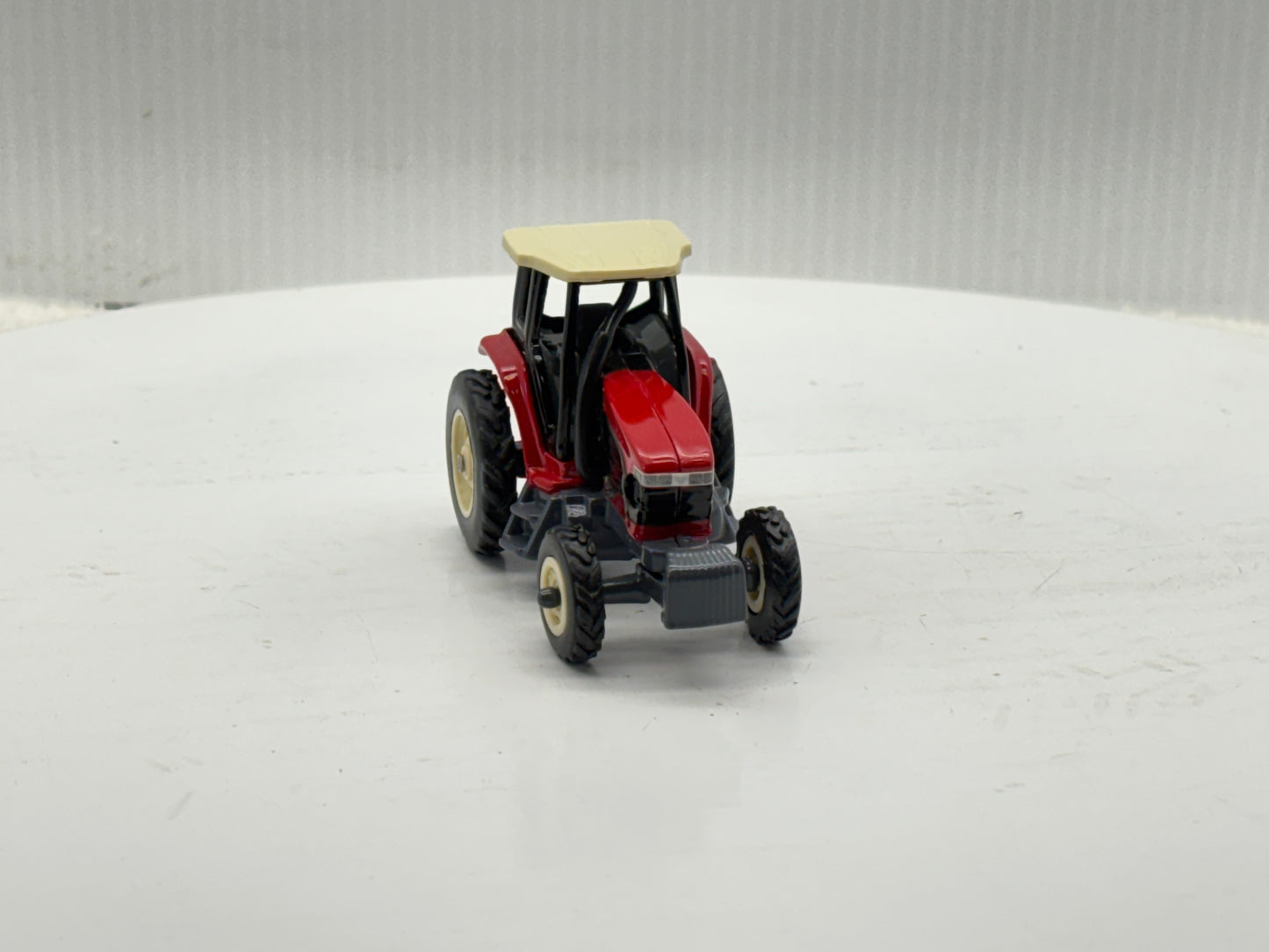 1/64 Buhler Versatile Genesis