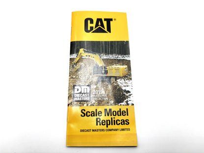 1/50 CAT 320D L Hydraulic Excavator with Hammer