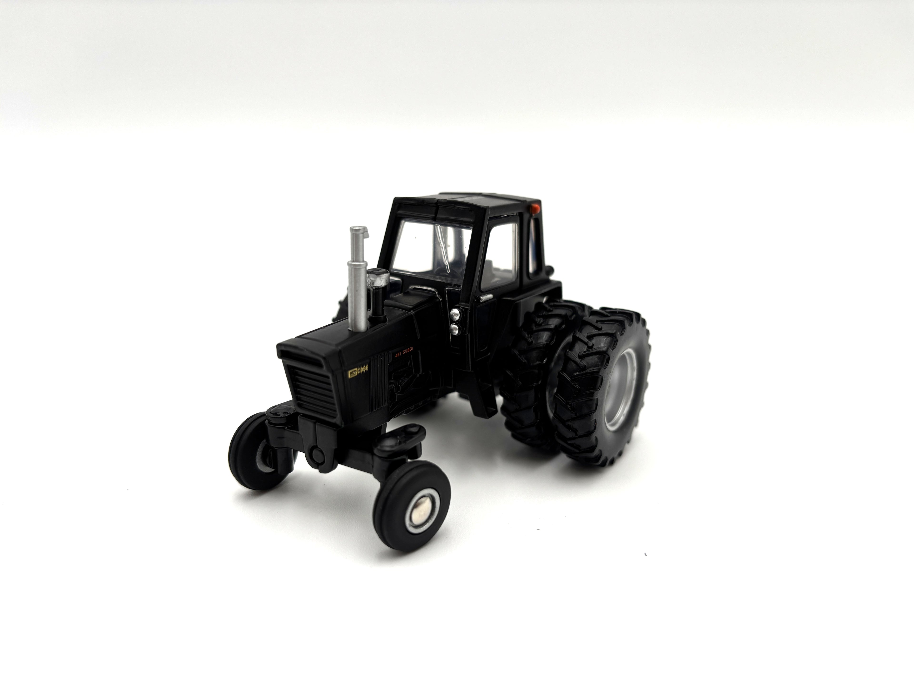 1/64 Case 1070 NFTM ''Black Chase''