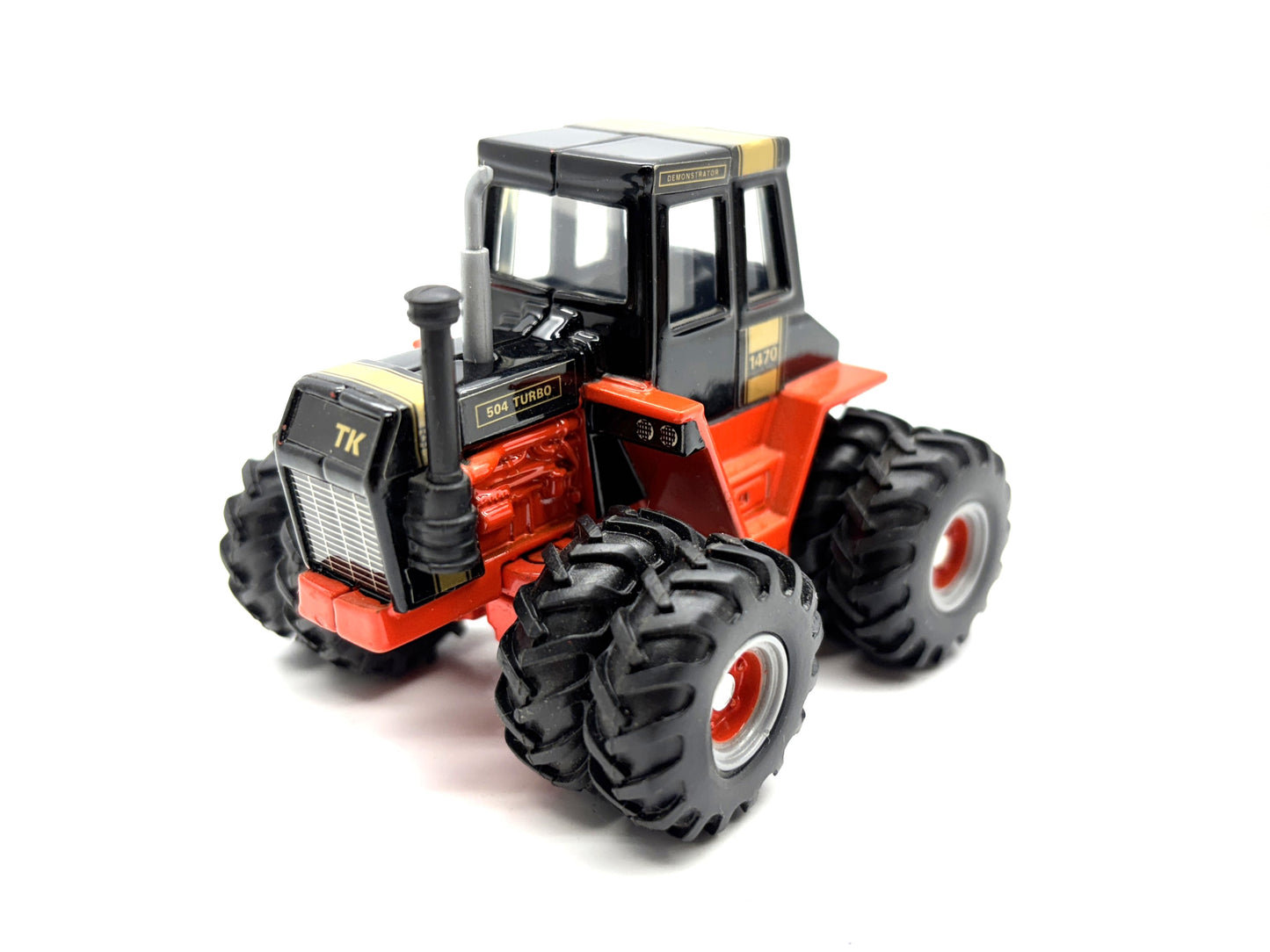 1/64 Case 1470 Black Knight