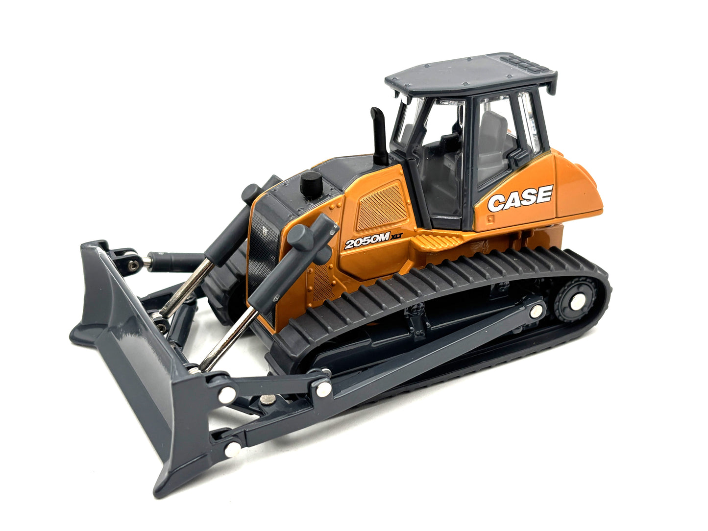 1/50 Case 2050M XLT