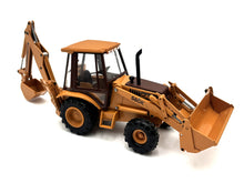 1/35 Case 580K Backhoe-Loader