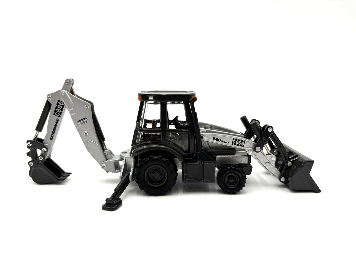 1/50 Case 580 Super N Signature Series