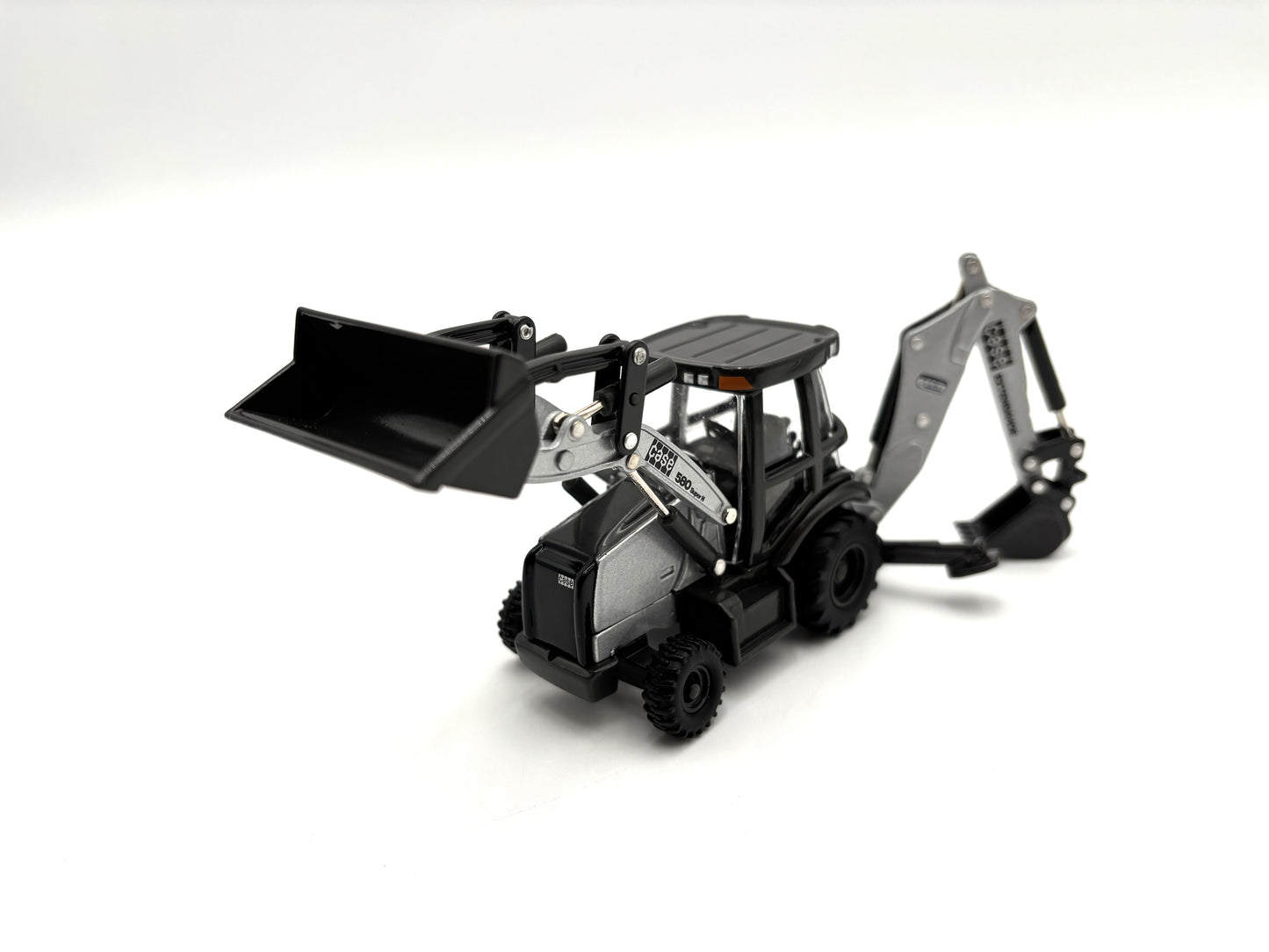 1/50 Case 580 Super N Signature Series